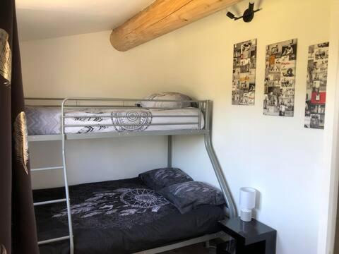 Вилла Gite De Charme En Provence Монтё Экстерьер фото