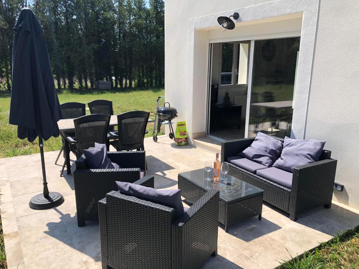 Вилла Gite De Charme En Provence Монтё Экстерьер фото